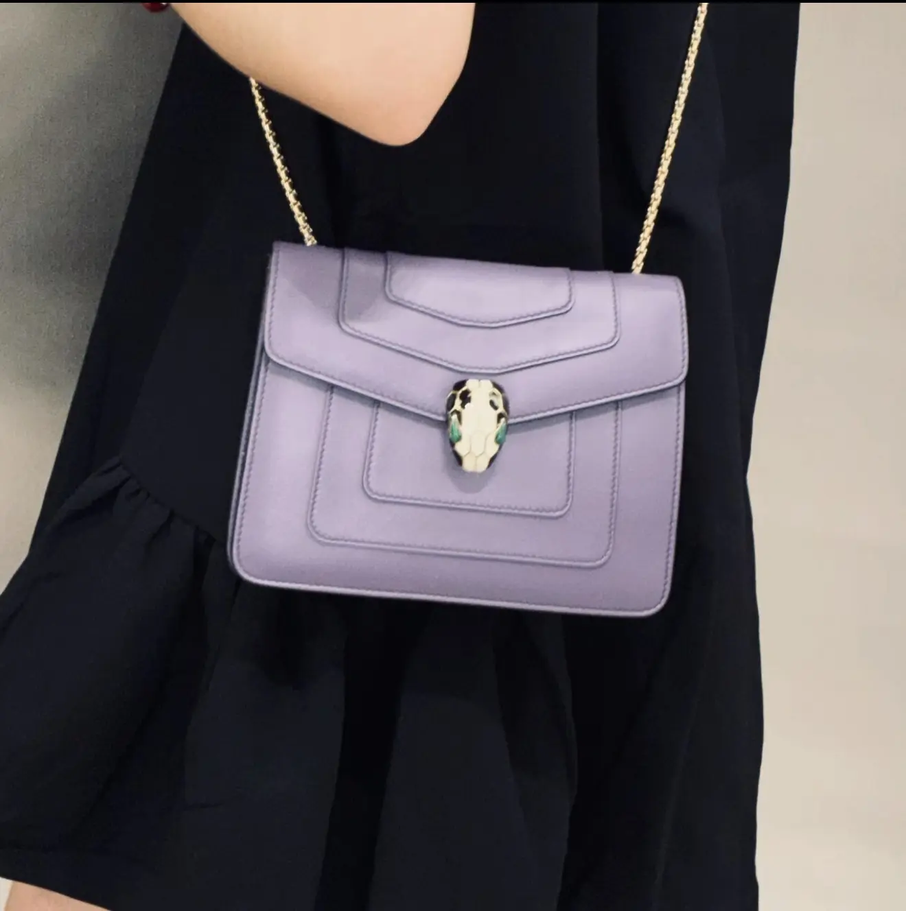 Pre-owned Bvlgari Serpenti Forever Leather Shoulder Bag, Free and Fast Shipping, Shoulder Bags