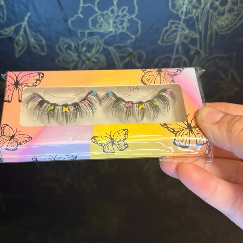 Butterfly Lash Collection (B1–B4) – 100% Mink (FREE GIFT INCLUDED)