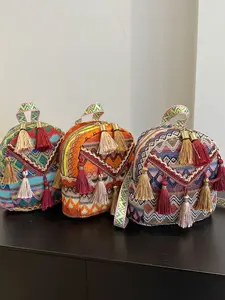 New Lightweight Women'S Backpack With Ethnic Style Tassels, Crossbody Bag For Travel, Fashionable And Versatile Small Backpack