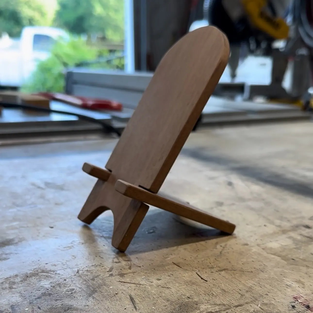 Custom Handmade Wooden Phone Stand - Fits All Modern Phones Compact & Sturdy Premium Wood Crafted for Style and Practicality