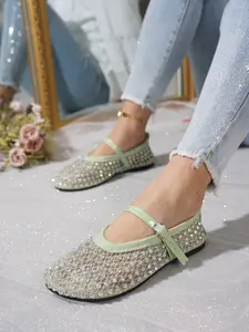 Water Drill Sandals, Summer 2026 New Round Toe Flat Heel Slip-On Cut-Out Fishnet, Large Size Casual Metal Buckle Shoes, Comfortable and Versatile, Footwear