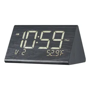 VEVOR Digital Alarm Clock with Dual Alarm USB Night Light Desktop Clock Black