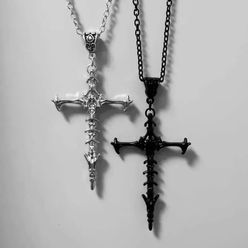 Y2k Personality Cross Pendant Necklace Skeleton Cross Choker Jewelry Dark Style Men Women Gift for Halloween Cosplay Accessories