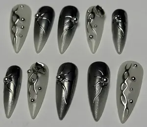 Y2K Chrome Press On Nails: Futuristic Silver Nail Art - Glossy Finish, Easy Application, Versatile Design, 10 Nails, 20 Tabs, Strong Glue Bottle