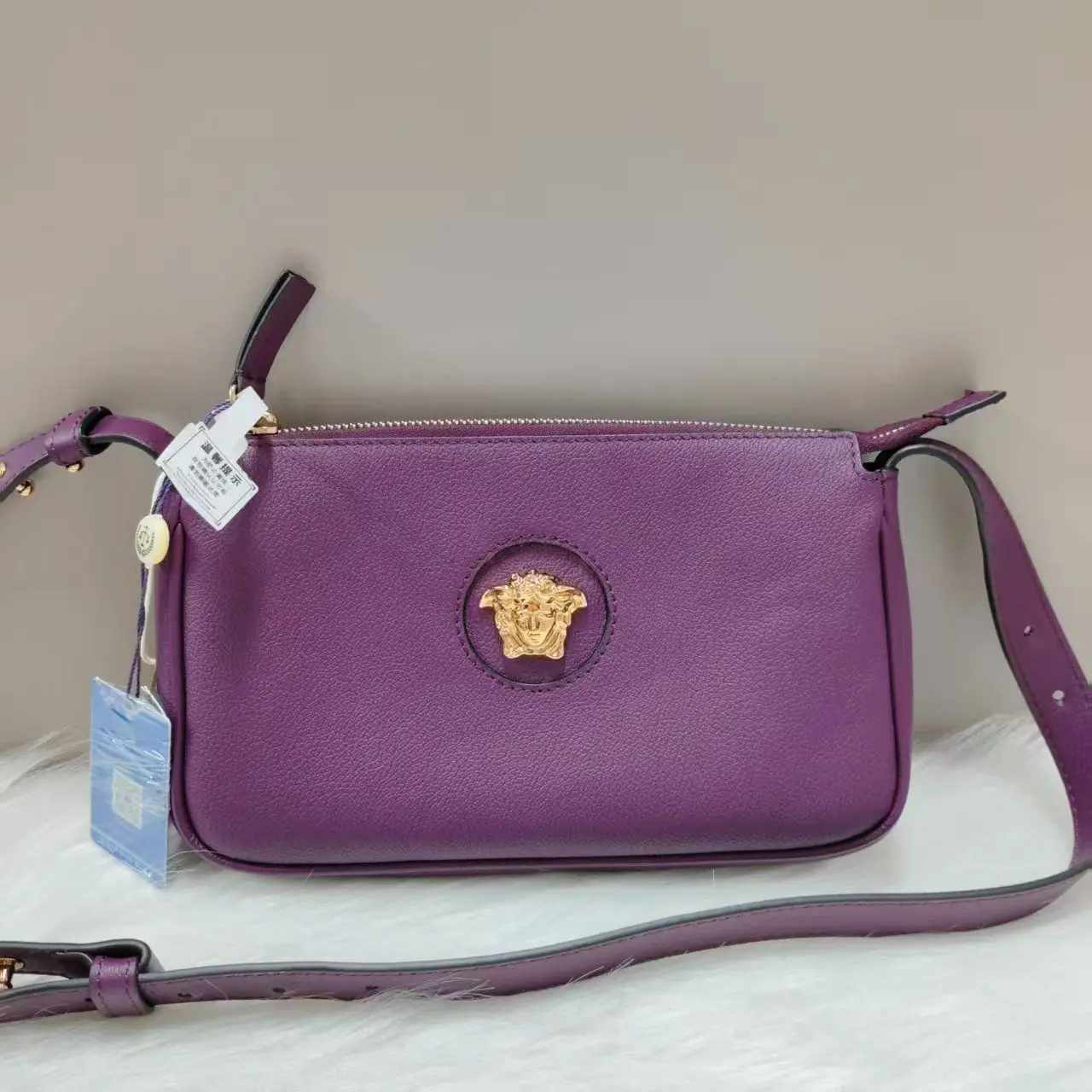 Pre-owned VERSACE Cowhide Crossbody Bags VERSACE#/Crossbody Bag/SSB1718015