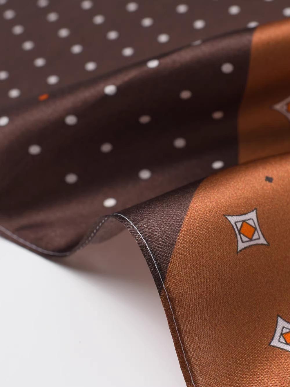 100% Mulberry Silk head scarf True Silk Amuika Silk hair scarf Scarf Small Square look rich Scarf Paisley Pattern outfit upgrade British Scarf Fig Leaf Pattern Small Wrap American Retro Style