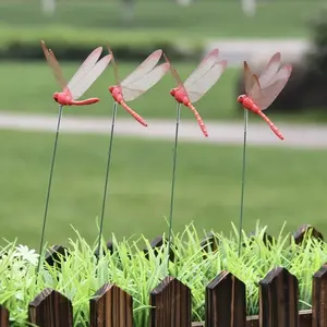 4 pieces of simulated dragonfly insect clip, insect repellent outdoor hat clip, used for insect repellent decoration 3D simulated dragonfly, multi-color waterproof, easy to install, suitable for indoor and outdoor