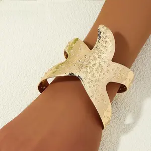 Arm Cuff for Women Starfish Shell Bracelet Gold Plated Cuff Bangle Adjustable Arm Cuff Jewelry Holiday Summer Beach Accessories