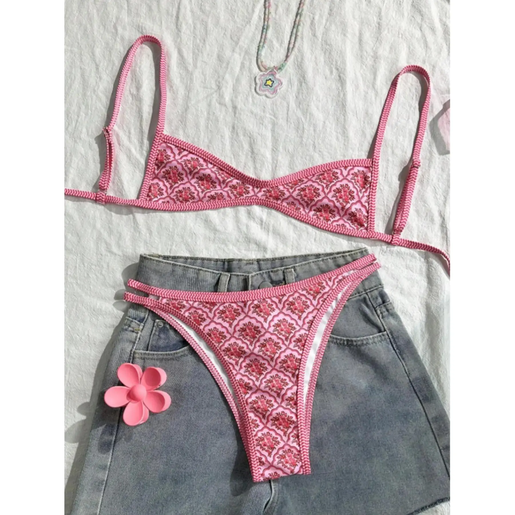 Two-Piece Set Women's Floral Print Bikini Set, Casual Fashion Chic Swimsuit Set for Beach Holiday Vacation, Ladies Summer Clothes, Flower Print Bikini