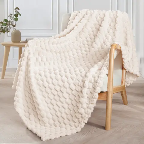 Exclusivo Mezcla Fluffy Blanket - Soft Fleece, 3D Pattern Jacquard Design, Lightweight, Breathable, Machine Washable, for Couch/Bed, All Seasons, House Decor, Living Room Decor, Cozy Home Essential