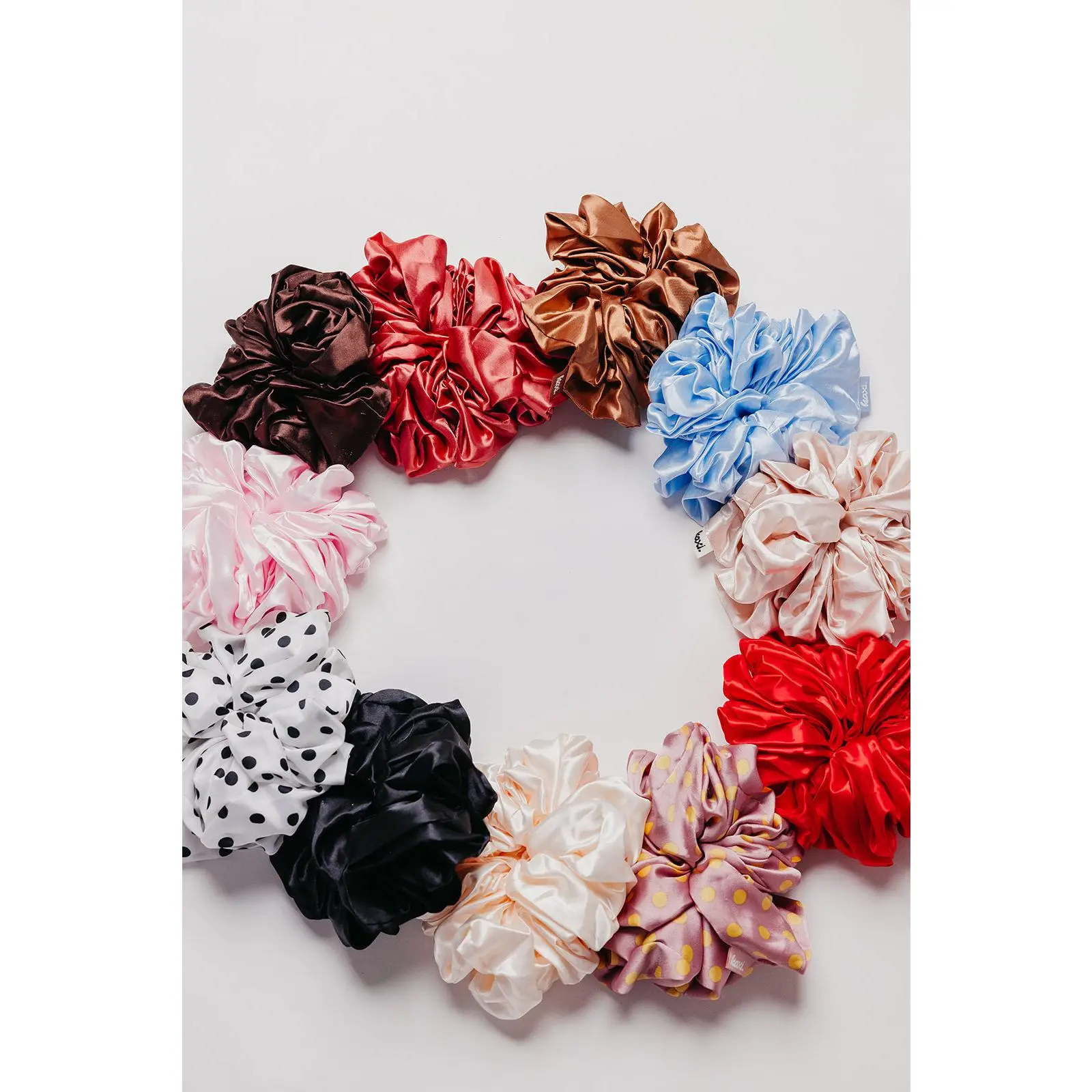 JUMBO SLEEP SILK/SATIN SCRUNCHIES