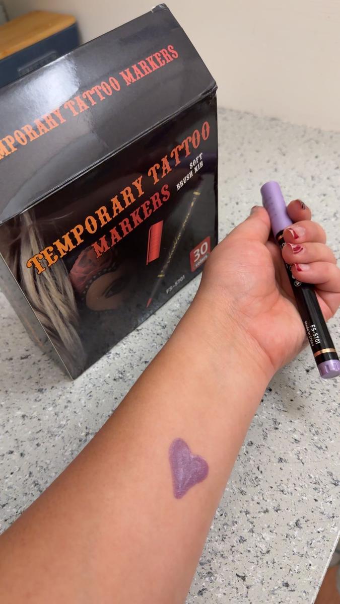 Item: 30 Colors+5 Stencils