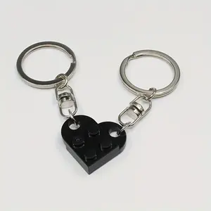 2pcs Cute Separable Love Heart Building Block Keychains Couples Friendship Love Heart Brick Key Ring New Year Jewelry Gifts, Birthday Gift for Women Men Girl Boy