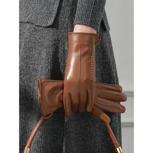 Leather gloves for women in autumn and winter, with added fleece and thickened warmth, touch screen finger separation Touchscreen glove, top layer sheepskin gloves, windproof and cold-proof for driving and cycling, suitable for daily use photography