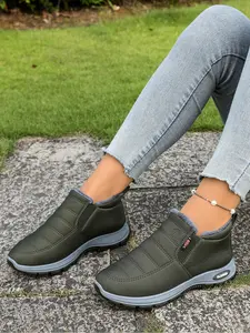 Velvet warm cotton shoes, slip resistant soft soled casual Walking Shoes, comfortable and versatile shoes