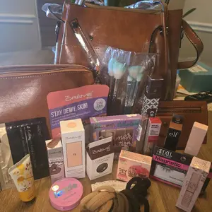 Caramel Fashion 4-Piece Bag Set with Included Beauty Bundle