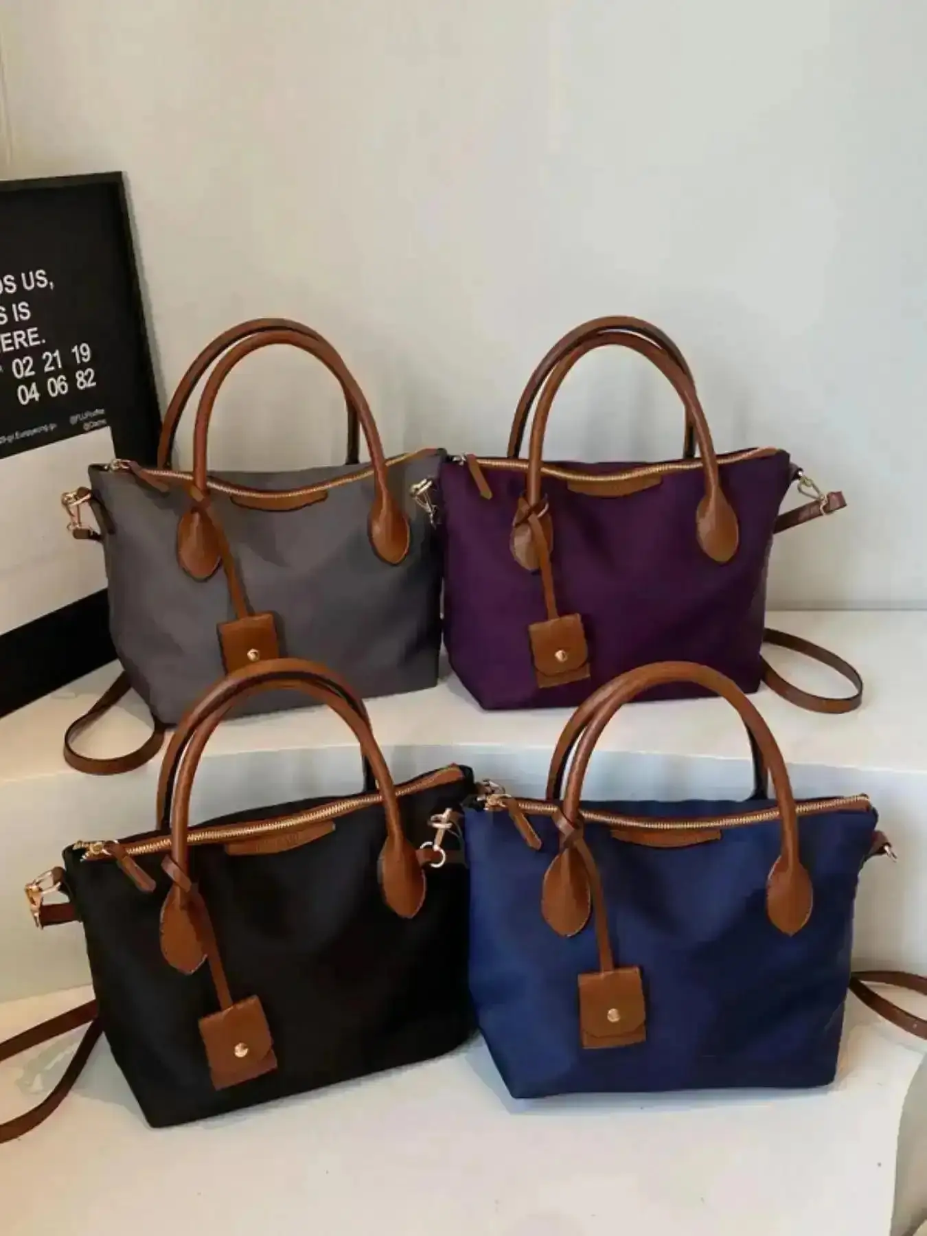 Lightweight Business Casual Handbag, Women's Large Capacity Nylon Crossbody Bag, Business Multifunctional Bag, Perfect for Work School Travel New Year Gift, Casual Shoulder Bag, Everyday Bag Machine Washable Carry On
