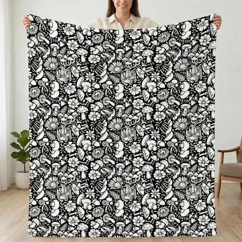 DIY Color Blanket Adult Coloring Kit - Soft Fuzzy Surface Art Craft, Customizable Blanket with Markers for General Use for Adults (Home Supplies, Festive Party Gift)