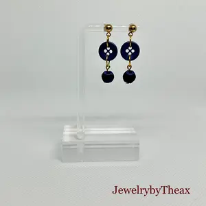 Short Vintage Button Dangle Earrings