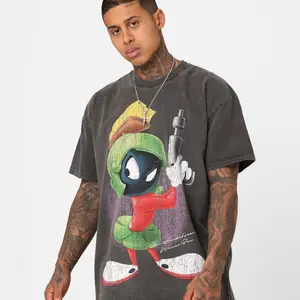 [Sale Up To 42%] Warner Bros Marvin The Martian Vintage Graphic Tee, Retro Looney Tunes T-Shirt for Cartoon Fans, Streetwear Summer Outfits Men, 90s Oversized Top, Washed Vintage Style, Unisex Gift for Animation Lovers