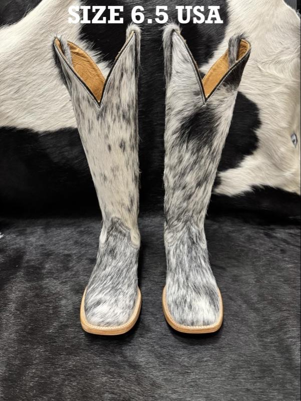 WOMEN COWHIDE SQUARE TOE BOOTS