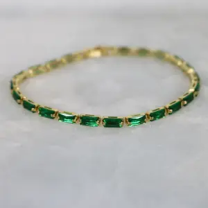 Emerald Jewel Bracelet- Tennis Bracelet. Emerald Color. 18K Gold plated. Crystal Zircon