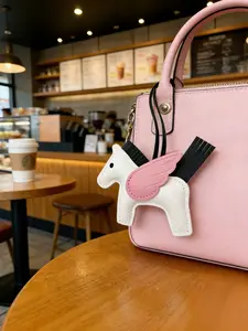 Cute Creative Wings PU Leather Keychain, Cartoon Horse Bag Charm, High-Quality Accessory, Perfect Gift Idea