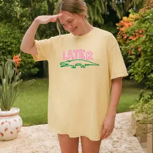 Comfort Colors Later Gator T-Shirt – Trendy Streetwear Top For Womenswear Summer