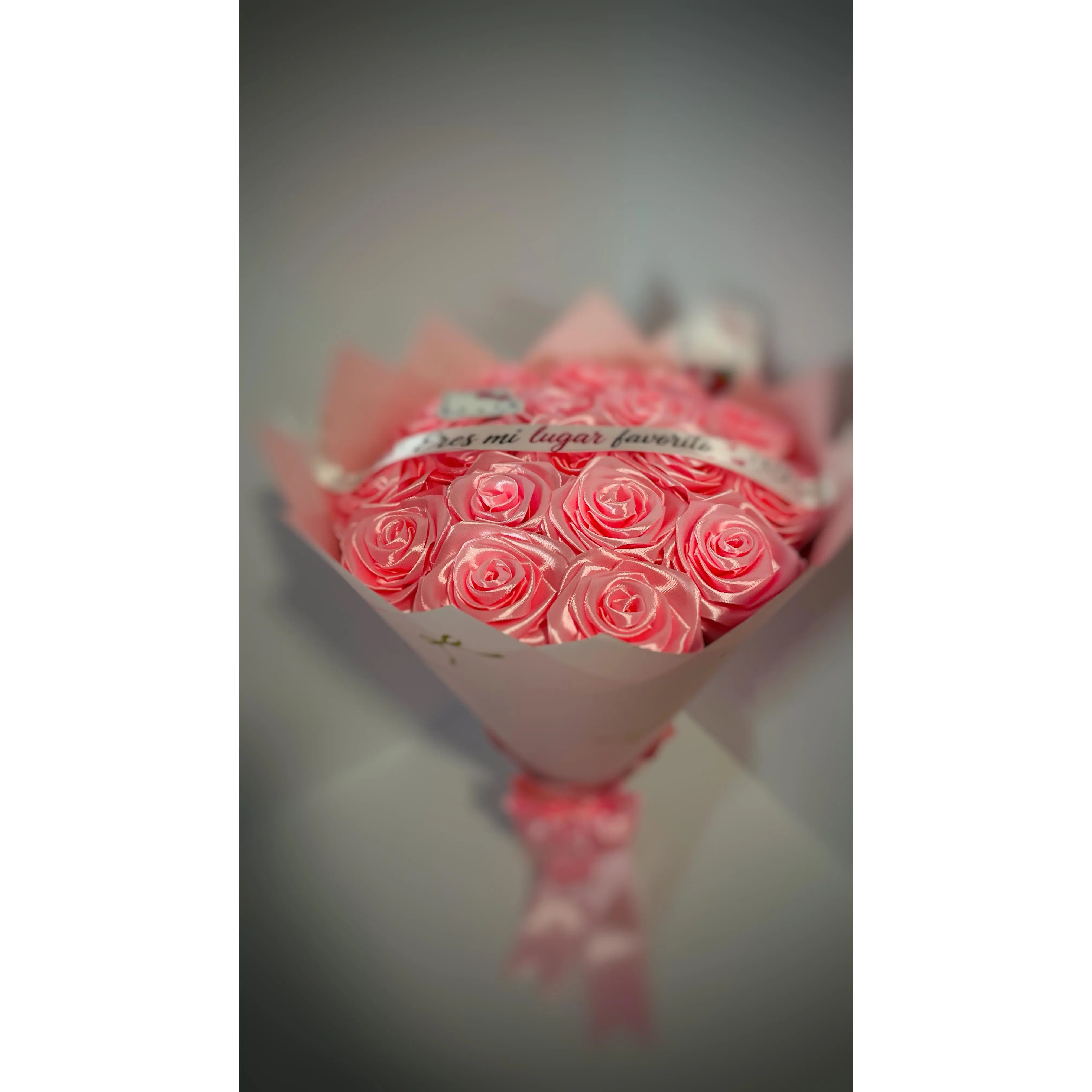 "Eres mi lugar favorito" S Satin Ribbon Rose Bouquet - Handmade Keepsake Gift