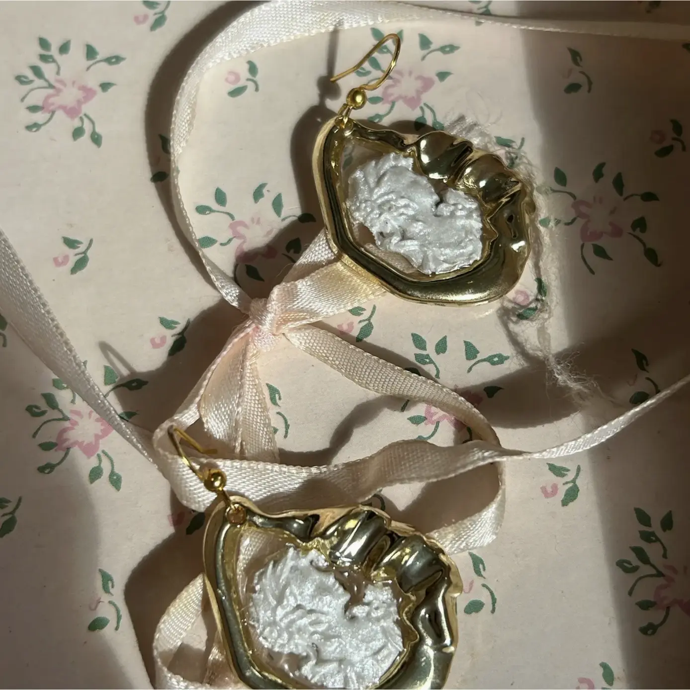 Oyster Cameo Earrings