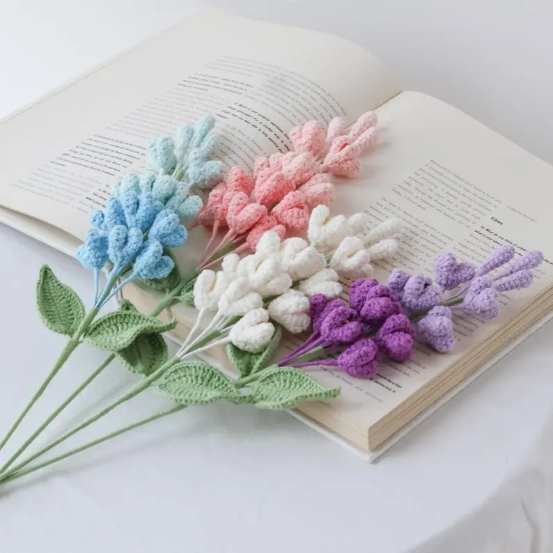 Crochet Lilac bouquet,hand made flowers,personalized gift for valentine's day, graduation, home decoration, knitted flower,forever flower