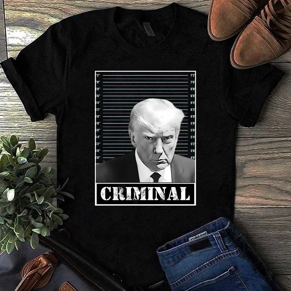 Trump Mugshot Election Politics 2024 Jail Mug Shot T-Shirt