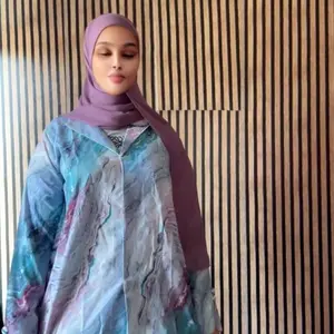 This women open abaaya isn’t just apiece of cloth but an amazing nd elegant purple nd blue with thir hijab