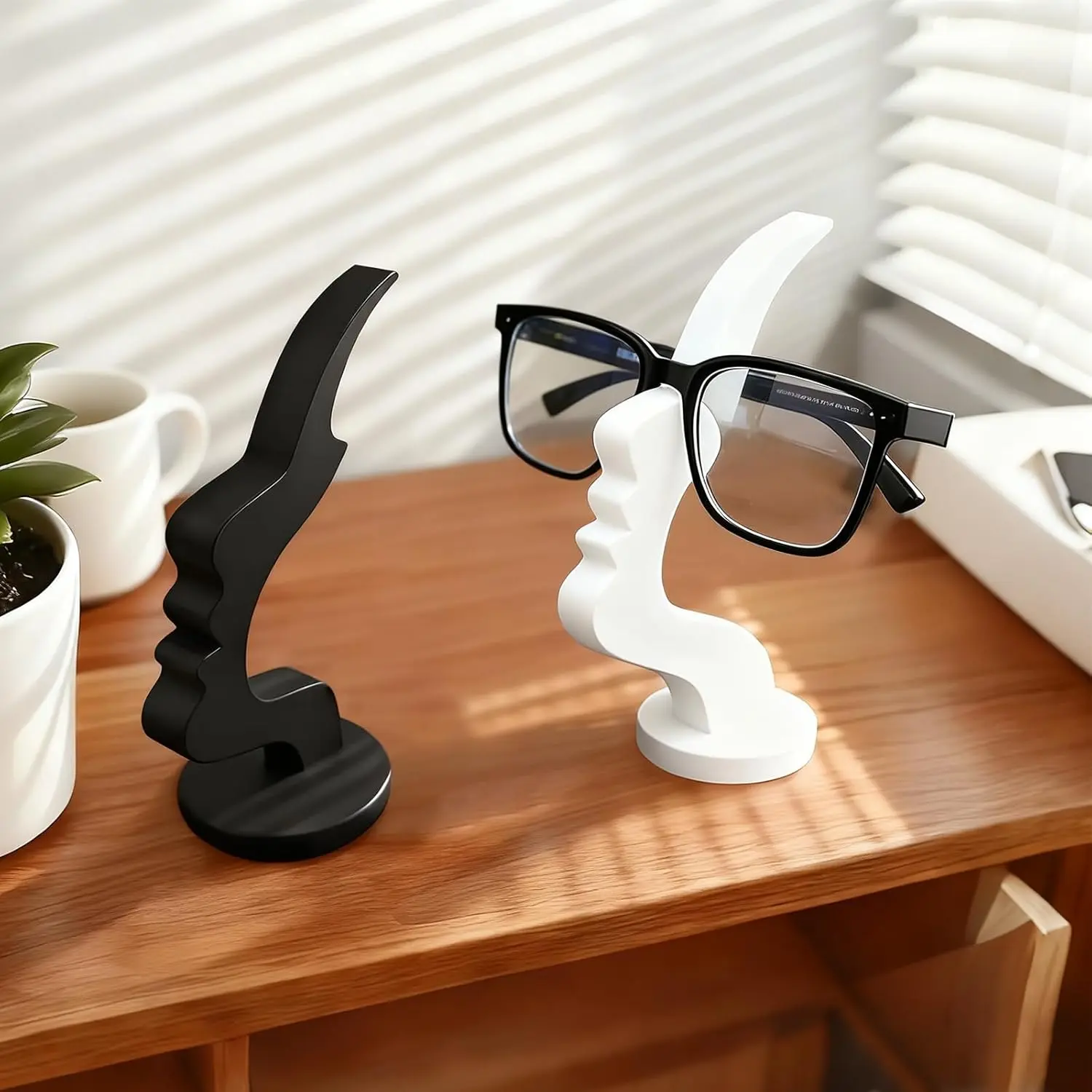 3D Printed Face-Shaped Modern Abstract Eyeglass Holder Stand - Compact Home Organizer, Nightstand Organizer for Glasses, Sunglasses, Bedroom Artistic Decor, Birthday Gift