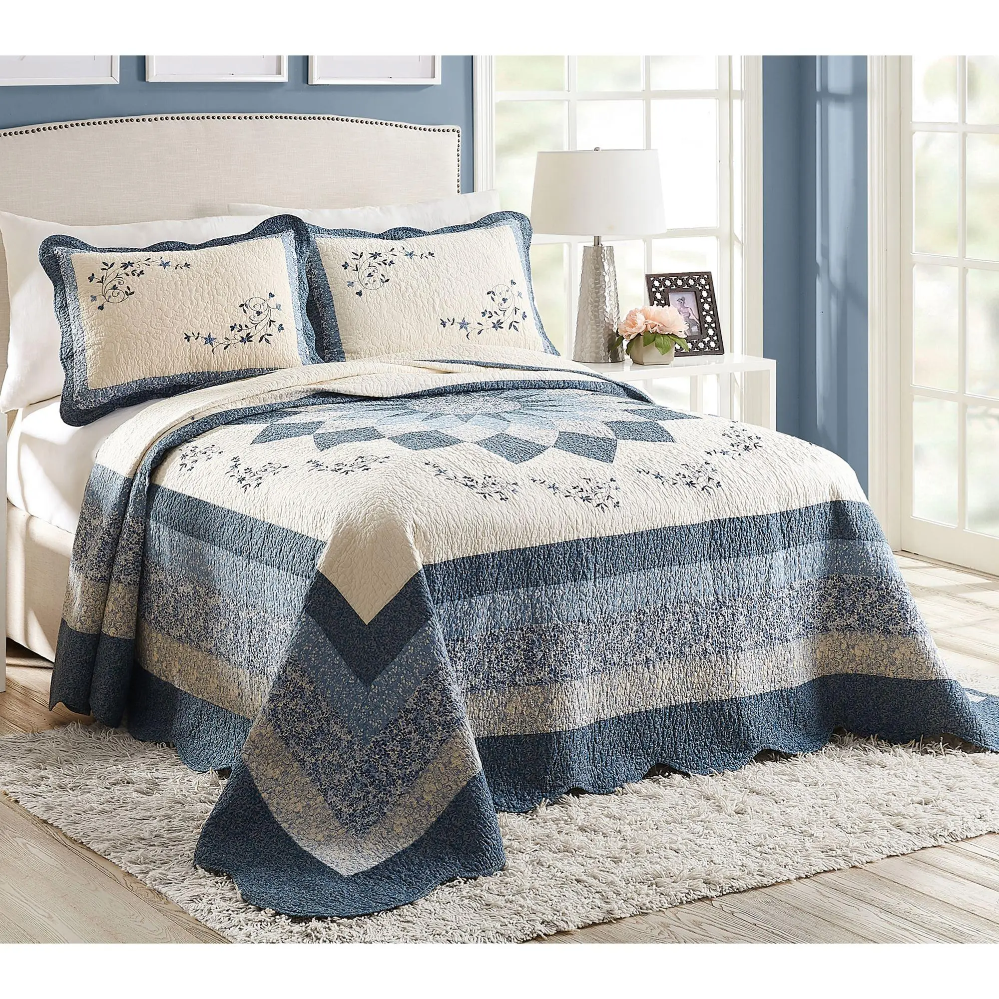 Modern Heirloom Charlotte Full Bedspread