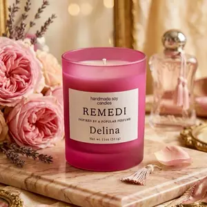 Delina (inspired by designer perfume) handmade 11oz candle