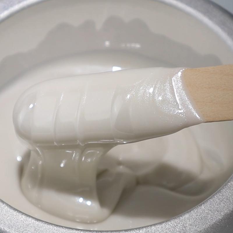 Waxness Polymer Blend Premium Luxury Hard Wax Beads Russian Pearl 2.2 lb / 1 kg For Hair Removal - Made in Italy - Rosin Free, Creamy and Gentle, No strips needed - Not Scented