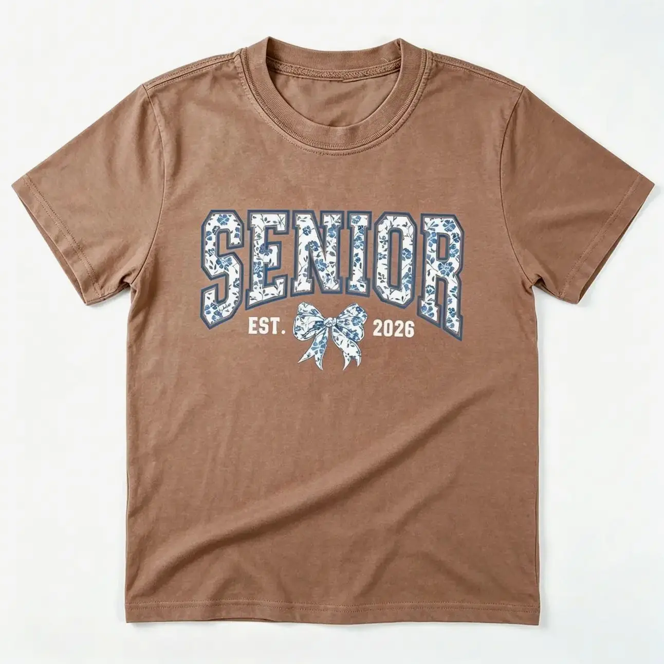 Men'S Heavyweight 230g Retro Washed 2026 Graduation Class Shirt |   Blue Bow and Graduation Words, Distressed Brown Retro Design, Short Sleeve Round Neck Casual Graduation Party Outfit, Homecoming Dance Costume, Machine Washable, Loose Fit ZUC