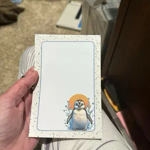 Penguin Sunny Notepad - Adorable Penguin Design for Note-Taking and Organization - Perfect for Daily Use and Gift-Giving