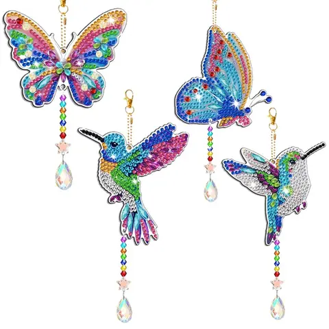 4 Piece Artificial Diamond Painted Butterfly Wind Chime Crystal Pendant, Artistic Jewelry, Decorative Home Accessory, Home Wall Decor, Christmas Halloween Valentine's Day Birthday Gift, Decorative Hanging Piece, Windchimes