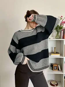 Women's Round Neck Color Block Striped Lantern Long Sleeve Sweater Knitwear, Casual Loose-Fit Knitted Top for Fall & Winter, Moderate Fabric Womenswear