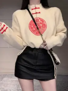 Autumn Winter Ivory Embroidered Knit Style Women's Sweater, Crew Neck Long Sleeve, Elegant Design, Perfect for Cold Weather