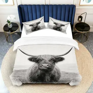 3PCS Duvet Cover Set, 1 Duvet+2 Pillowcases(Without filler), Highland Cow Black White Rustic Farmhouse theme, Thanksgiving bedding set, Animal Print, Cozy, Decorative, Suitable for decoration home Rustic Retreat, Material