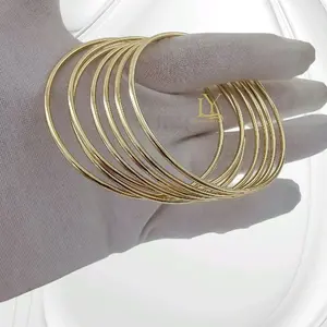 LaYaiBoutique #1133 Luminus Conjunto De Bangles Oro Laminado 14k - Bangles & 7 Bangles.