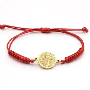 Hilo Rojo con San Benito Ajustable Red Rope Bracelet with Adjustable San Benito Charm