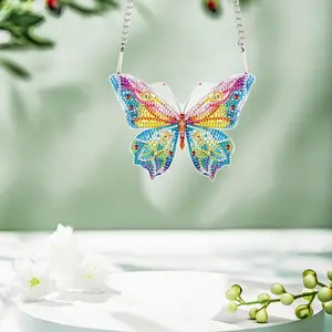 DIY Diamond Arts Colorful Painting Kit, Butterfly Pattern Acrylic Hanging Pendant, DIY Art Window Pendant Ornament, Wall Art Hanging Crafts Decor