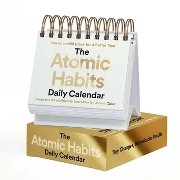 The Atomic Habits Daily Calendar: 365 Powerful Ideas for a Better Year -- James Clear, Calendar
