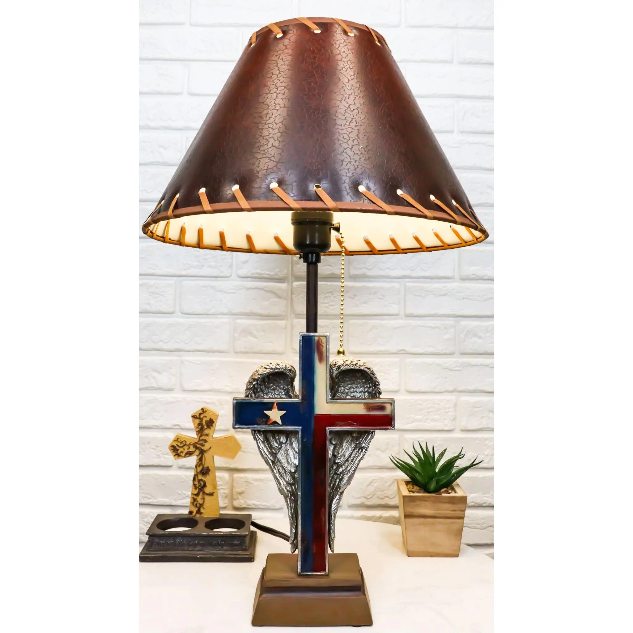 Resin Table Lamp - Country Western Texas Lone Star State Flag Design with Silver Angel Wings, Desktop Light, Home Decor Statue Accent Light