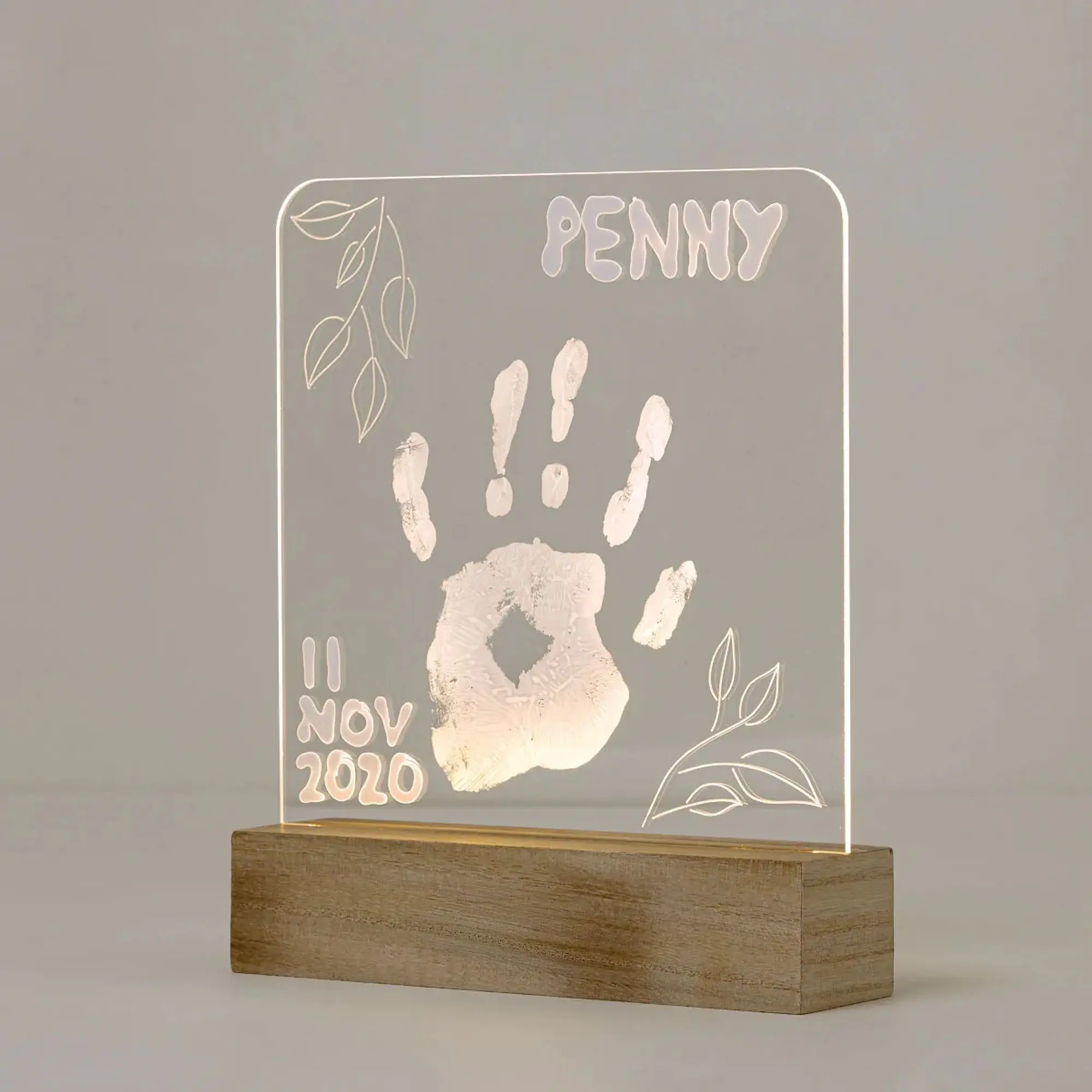 Tiny Prints Light-Up Keepsake Kit Tiny Prints Light-Up Keepsake Kit