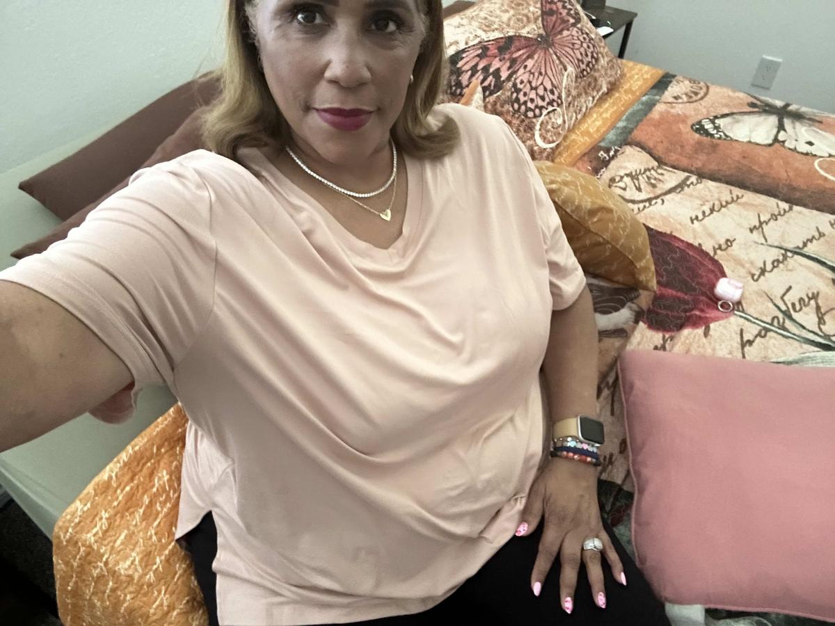 Item: Wine Red/ Rust Red/ Apricot, 3XL